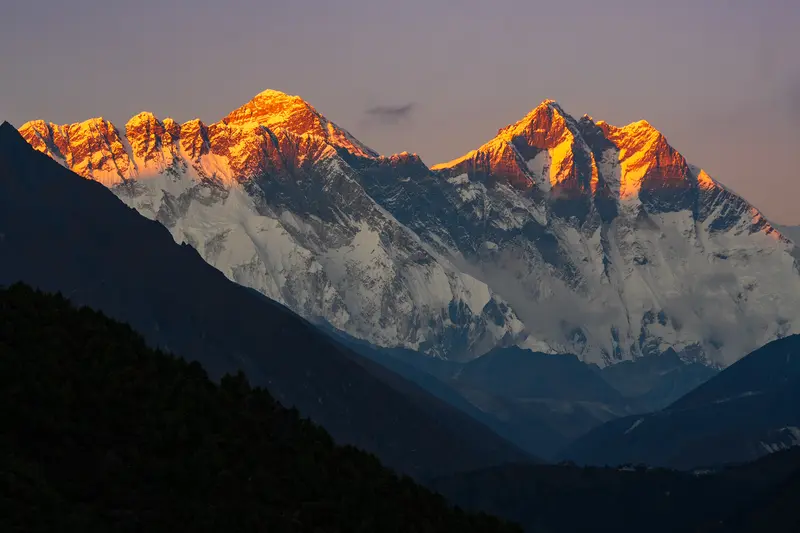 Parque Nacional Sagarmatha: Monte Everest y Cultura Sherpa